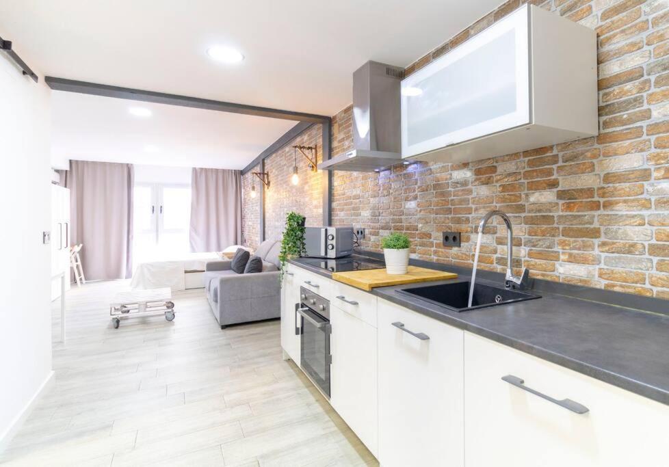 Acogedor Loft Bazan - Alicante Centro Bagian luar foto